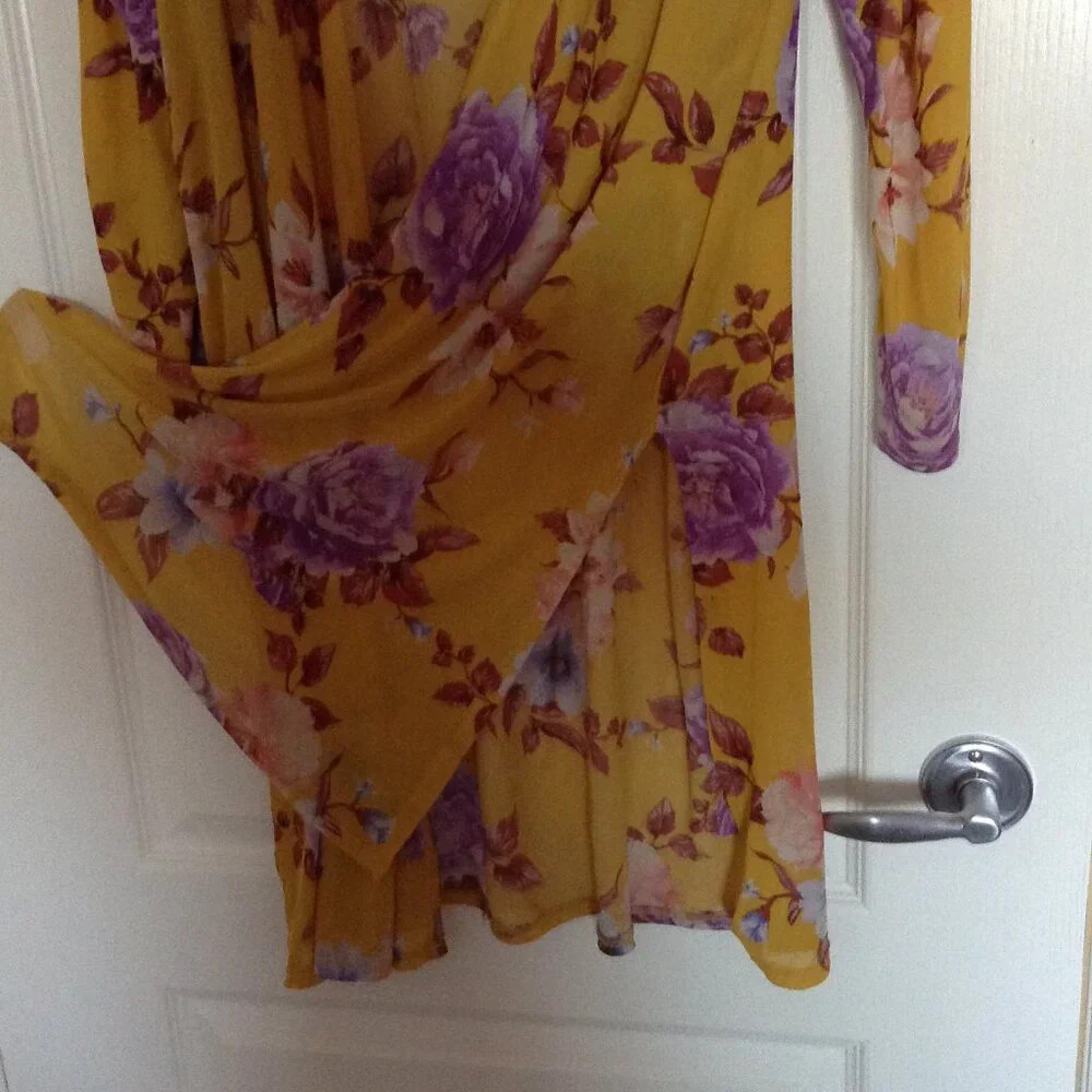 Iris Sheer Women's Duster Cardigan Swim Cover-Up Size M Floral Beach Eveningwear - Picture 4 of 7